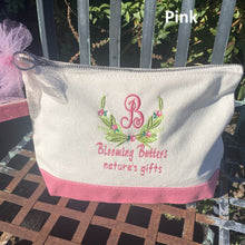 Load image into Gallery viewer, Blooming Butters Travel Bag
